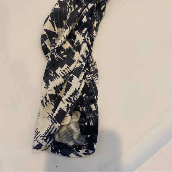 PARKER mini dress w/ elastic waist and snap v-neck - Picture 9 of 10